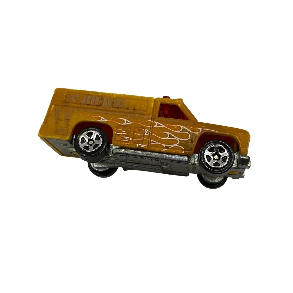 VTG 1974 Hot Wheels Medic Ambulance‎ Truck Gold with Flame Graphics Diecast Car
